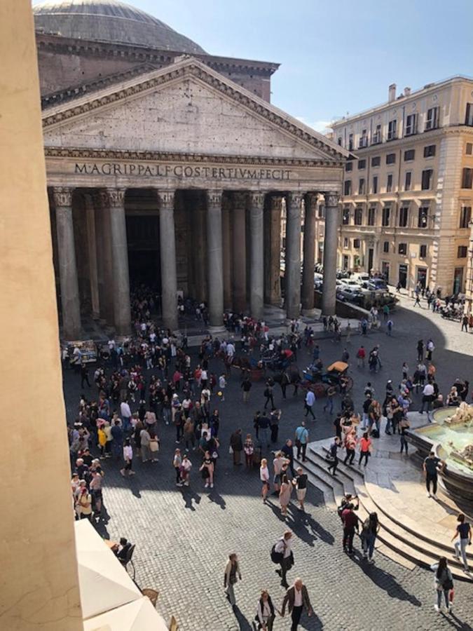The Pantheon Eyes Hébergement de vacances